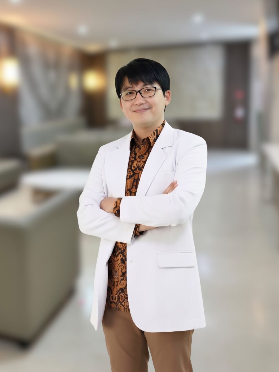 dr. Robin Martilo Djajadi, Sp.Ak - Dokter Spesialis Akupuntur Medis